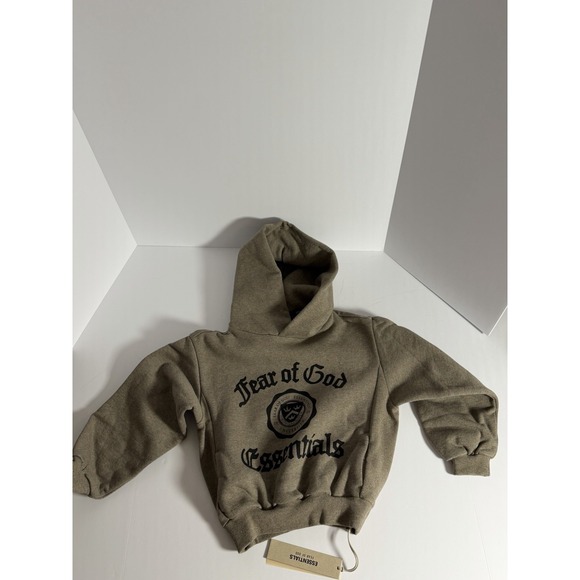 Fear of God Other - Fear of God Essentials hood University Youth size 4/5